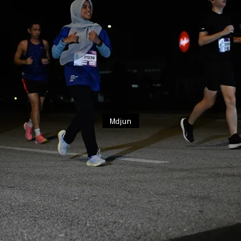 Runner Photo 7453303