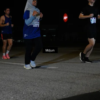 Runner Photo 7453315