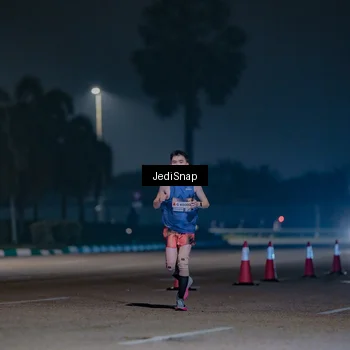 Runner Photo 7453317
