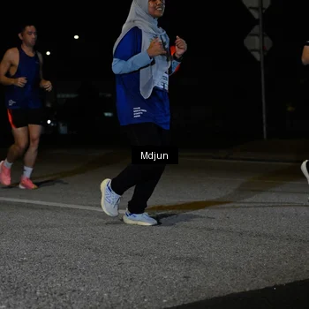 Runner Photo 7453323