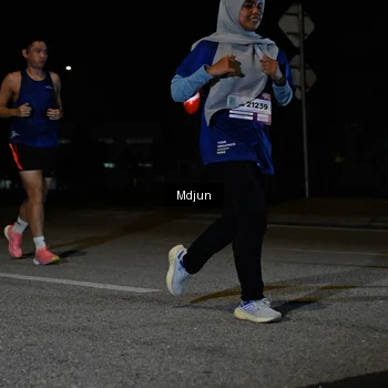 Runner Photo 7453329