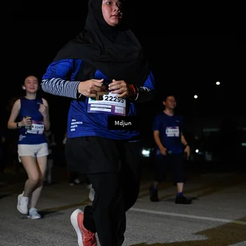 Runner Photo 7453333