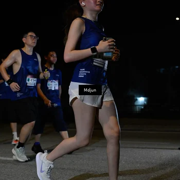 Runner Photo 7453344