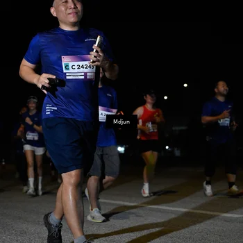 Runner Photo 7453374
