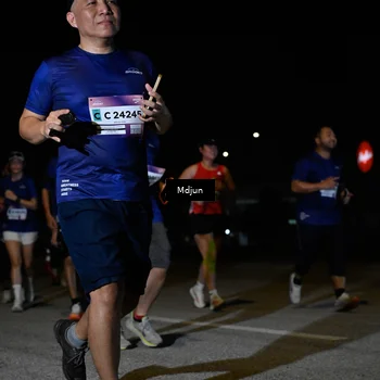 Runner Photo 7453375