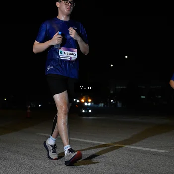 Runner Photo 7453409