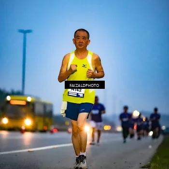 Runner Photo 7453411