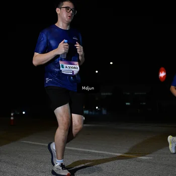 Runner Photo 7453414