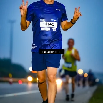 Runner Photo 7453421
