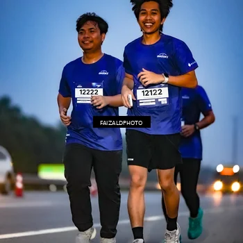 Runner Photo 7453426