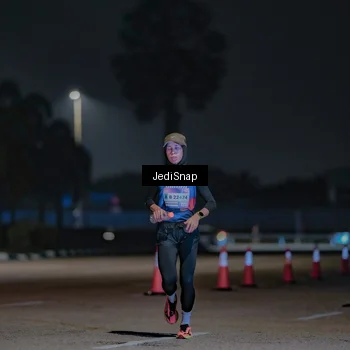 Runner Photo 7453433