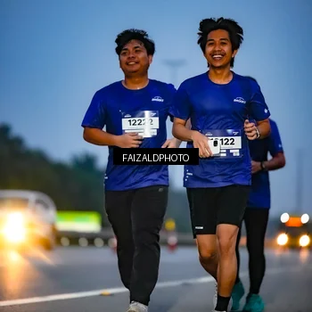 Runner Photo 7453439