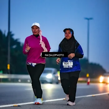 Runner Photo 7453472
