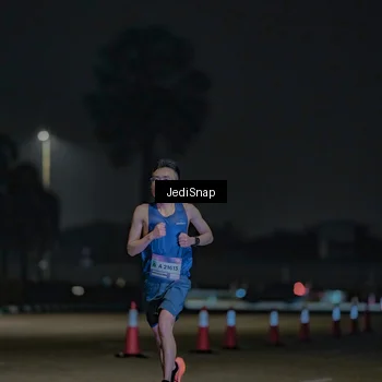 Runner Photo 7453504