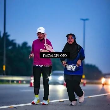 Runner Photo 7453509
