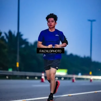 Runner Photo 7453512
