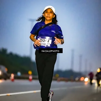 Runner Photo 7453543