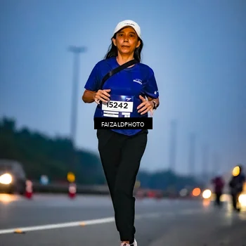 Runner Photo 7453547