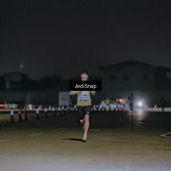 Runner Photo 7453556