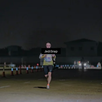 Runner Photo 7453559