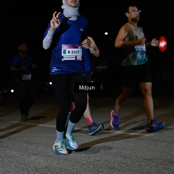 Runner Photo 7453573