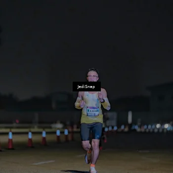 Runner Photo 7453579