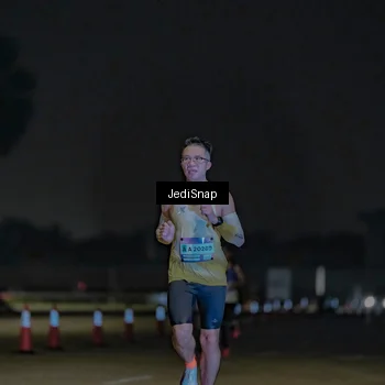 Runner Photo 7453619