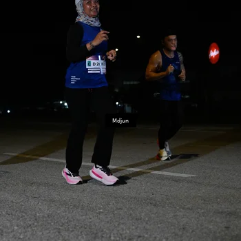 Runner Photo 7453626