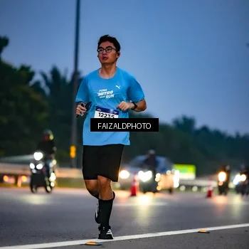 Runner Photo 7453628