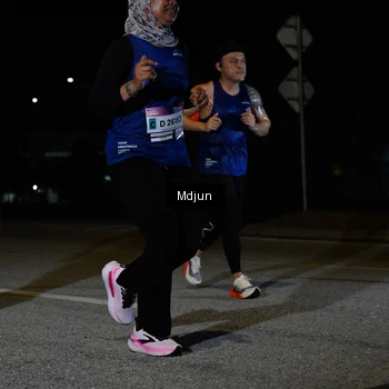 Runner Photo 7453630