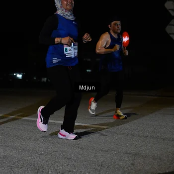 Runner Photo 7453631