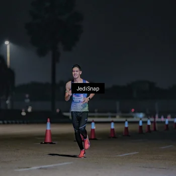 Runner Photo 7453633