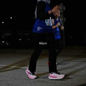 Runner Photo 7453634