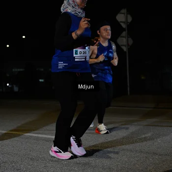 Runner Photo 7453635