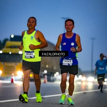 Runner Photo 7453646