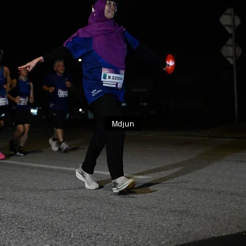 Runner Photo 7453665