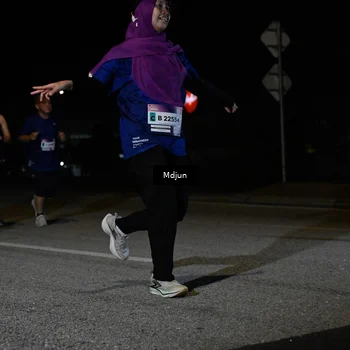 Runner Photo 7453671