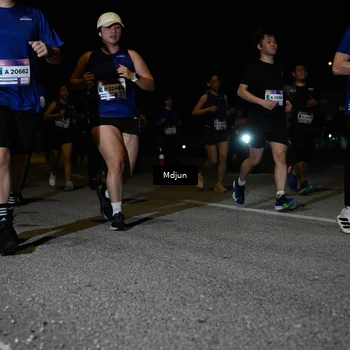 Runner Photo 7453672