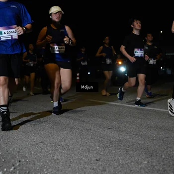 Runner Photo 7453674