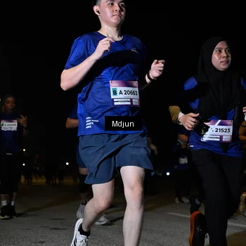 Runner Photo 7453694