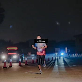 Runner Photo 7453707