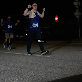 Runner Photo 7453721