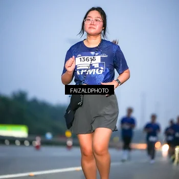 Runner Photo 7453726