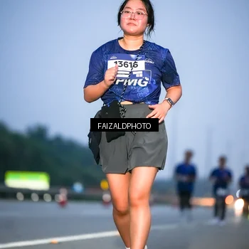 Runner Photo 7453727