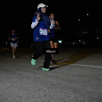 Runner Photo 7453729