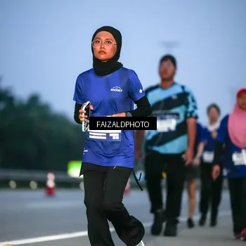 Runner Photo 7453743