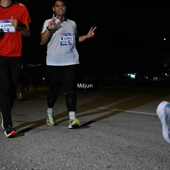 Runner Photo 7453744