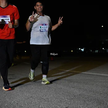 Runner Photo 7453749