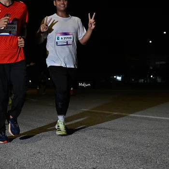Runner Photo 7453750