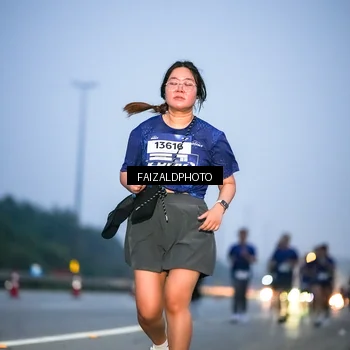 Runner Photo 7453755
